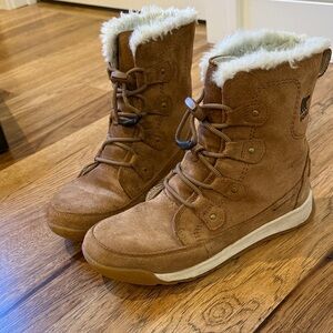 Sorel Youth Brown Winter Boots with White Trim